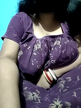 BERRY 00 online show from February 2026 10:31:01 AM