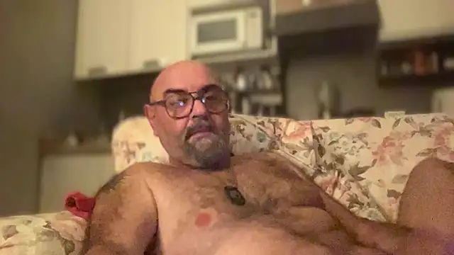 Snapshot of MM7026 chatting on May 2026 08:39:02 PM MM7026 online show from May 2026 08:39:02 PM