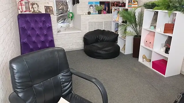 Nika Kitten online show from April 2026 09:26:01 AM