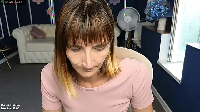 Snapshot of Nika_Kitten chatting on July 2026 08:20:01 AM Nika Kitten online show from July 2026 08:20:01 AM