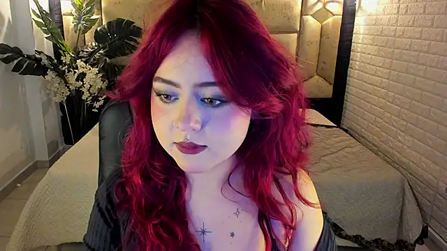 Snapshot of crimson_tati_ chatting on March 2026 03:34:02 AM crimson tati online show from March 2026 03:34:02 AM