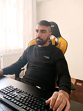 Snapshot of SertSikici022 chatting on December 2024 11:39:01 AM SertSikici022 online show from December 2024 11:39:01 AM