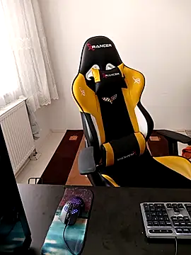 Snapshot of SertSikici022 chatting on December 2024 11:24:01 AM SertSikici022 online show from December 2024 11:24:01 AM