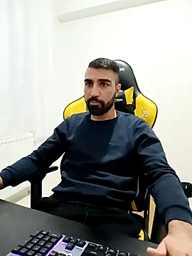 Snapshot of SertSikici022 chatting on February 2025 12:16:01 AM SertSikici022 online show from February 2025 12:16:01 AM