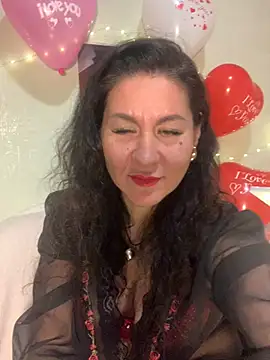 Snapshot of Tina_Moretti chatting on February 2025 11:14:02 PM Tina Moretti online show from February 2025 11:14:02 PM