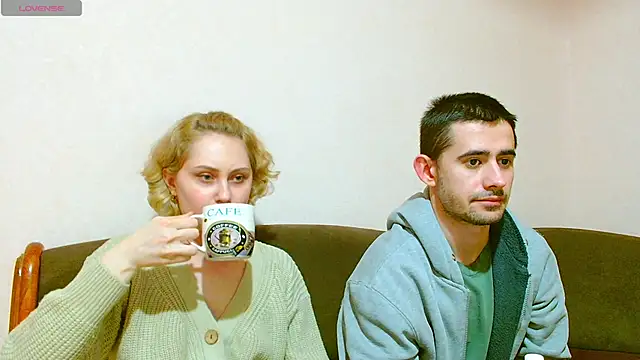 Snapshot of Sweet__Daddy chatting on February 2025 09:07:02 PM Sweet Daddy online show from February 2025 09:07:02 PM