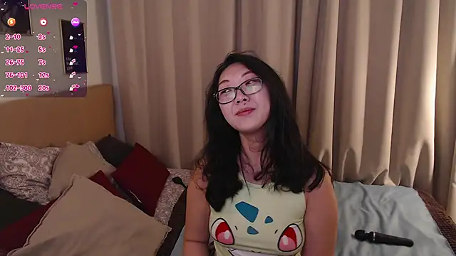 Marine Vact online show from November 2025 02:07:01 PM