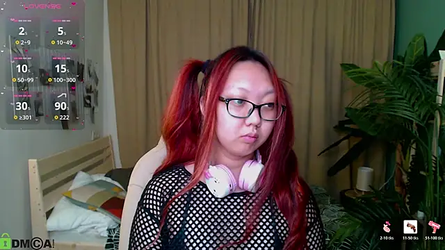 Snapshot of Marine_Vact chatting on July 2026 05:05:01 PM Marine Vact online show from July 2026 05:05:01 PM