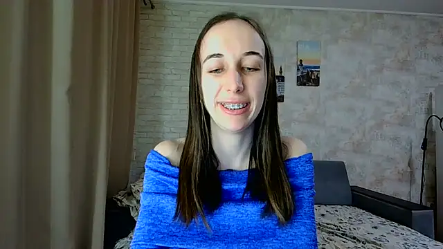 Snapshot of Anika_bloom chatting on April 2026 05:32:02 PM Anika bloom online show from April 2026 05:32:02 PM