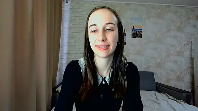 Snapshot of Anika_bloom chatting on May 2026 04:18:02 AM Anika bloom online show from May 2026 04:18:02 AM
