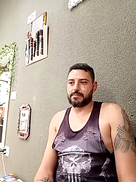 P4uzud4O online show from April 2026 08:47:01 PM