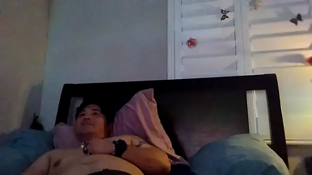 cloudyspun online show from April 2026 03:35:01 AM