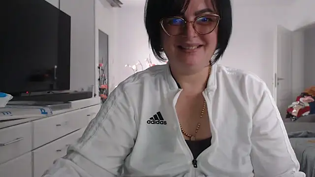 Amandamuller1982 online show from November 2025 12:27:02 PM