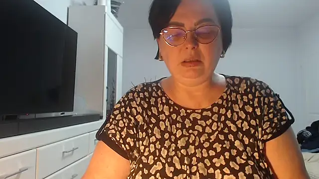 Amandamuller1982 online show from April 2026 08:26:01 PM