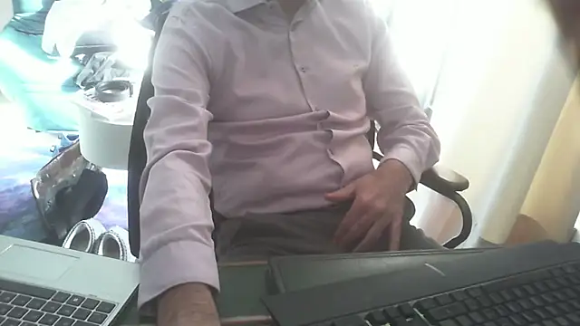 shyfrenchcock1 online show from November 2025 10:58:01 AM