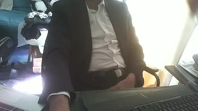 shyfrenchcock1 online show from April 2026 08:59:01 AM