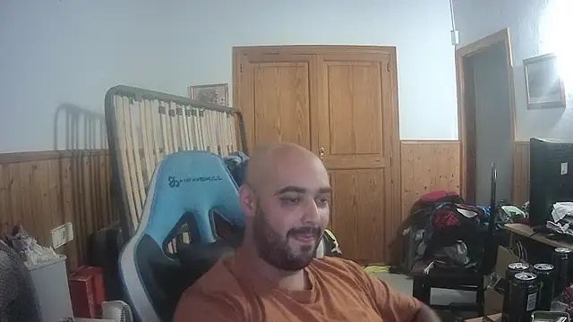 chicomallorca96 online show from October 2025 03:31:02 PM