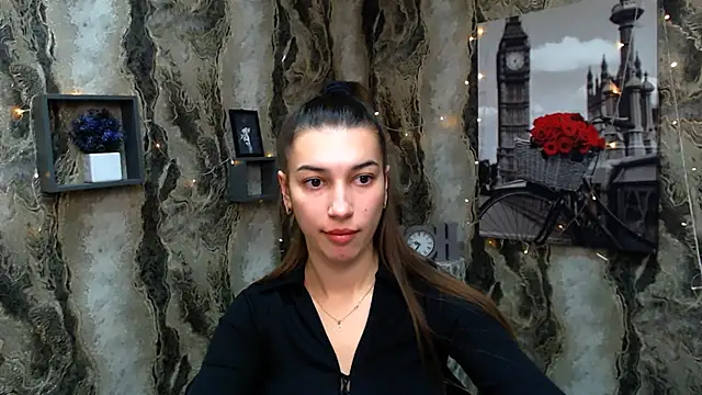 Snapshot of KarolinaRosse_ chatting on January 2025 10:26:02 AM KarolinaRosse  online show from January 2025 10:26:02 AM