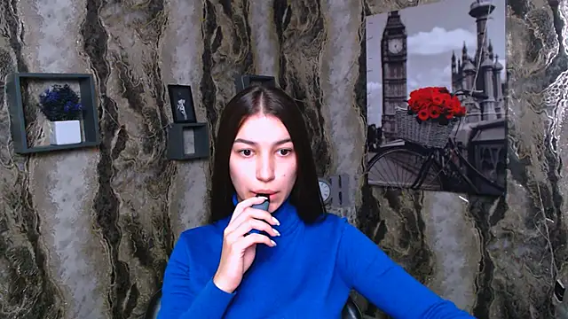Snapshot of KarolinaRosse_ chatting on January 2025 07:04:01 AM KarolinaRosse  online show from January 2025 07:04:01 AM