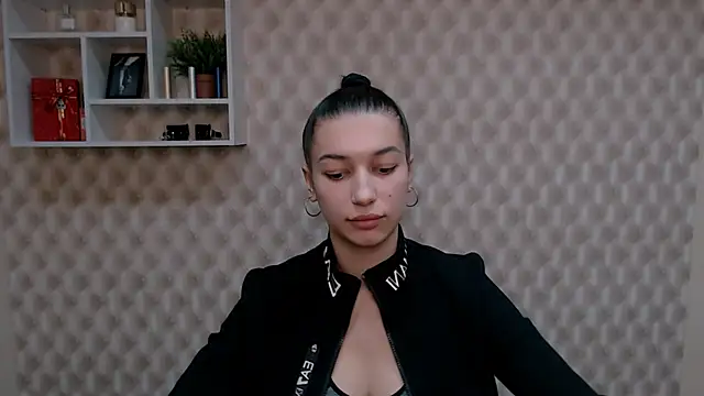 Snapshot of KarolinaRosse_ chatting on January 2025 10:10:02 AM KarolinaRosse  online show from January 2025 10:10:02 AM