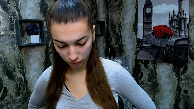 Snapshot of KarolinaRosse_ chatting on January 2025 03:23:02 AM KarolinaRosse  online show from January 2025 03:23:02 AM