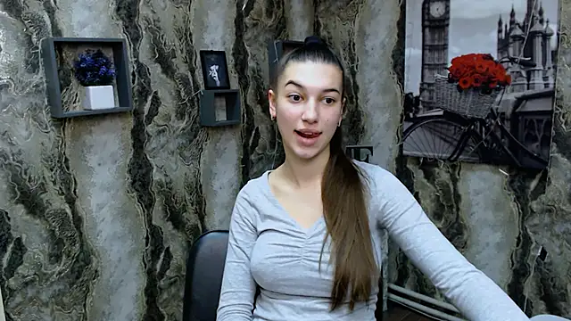 Snapshot of KarolinaRosse_ chatting on January 2025 09:28:02 AM KarolinaRosse  online show from January 2025 09:28:02 AM