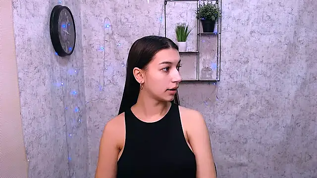 Snapshot of KarolinaRosse_ chatting on January 2025 07:15:01 AM KarolinaRosse  online show from January 2025 07:15:01 AM