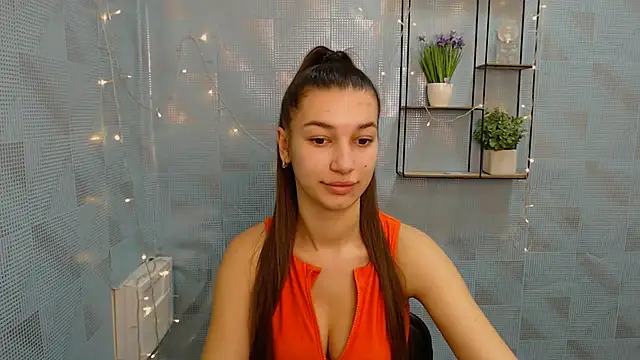 Snapshot of KarolinaRosse_ chatting on January 2025 07:03:01 AM KarolinaRosse  online show from January 2025 07:03:01 AM