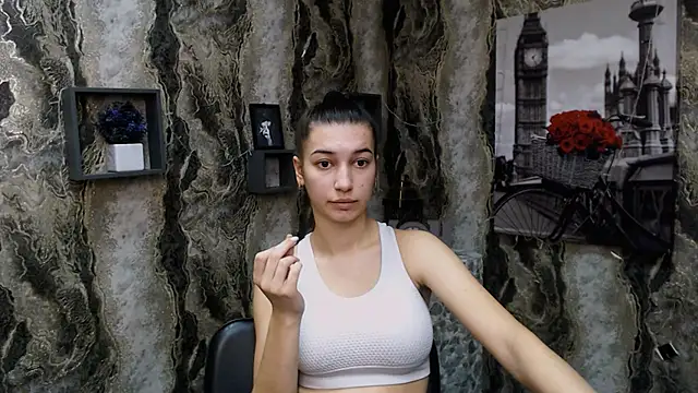 Snapshot of KarolinaRosse_ chatting on January 2025 10:02:01 AM KarolinaRosse  online show from January 2025 10:02:01 AM