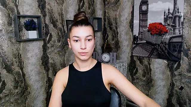 Snapshot of KarolinaRosse_ chatting on February 2025 07:09:02 AM KarolinaRosse  online show from February 2025 07:09:02 AM
