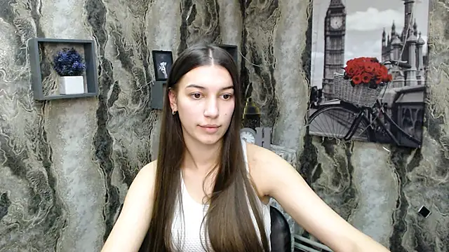 Snapshot of KarolinaRosse_ chatting on February 2025 09:52:01 AM KarolinaRosse  online show from February 2025 09:52:01 AM