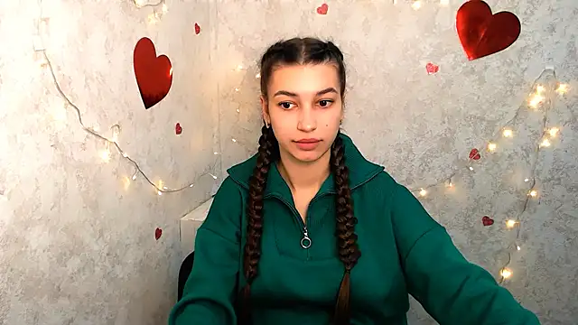 Snapshot of KarolinaRosse_ chatting on February 2025 07:11:02 AM KarolinaRosse  online show from February 2025 07:11:02 AM