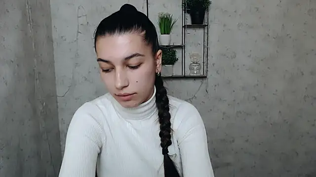 Snapshot of KarolinaRosse_ chatting on March 2025 10:02:02 AM KarolinaRosse  online show from March 2025 10:02:02 AM