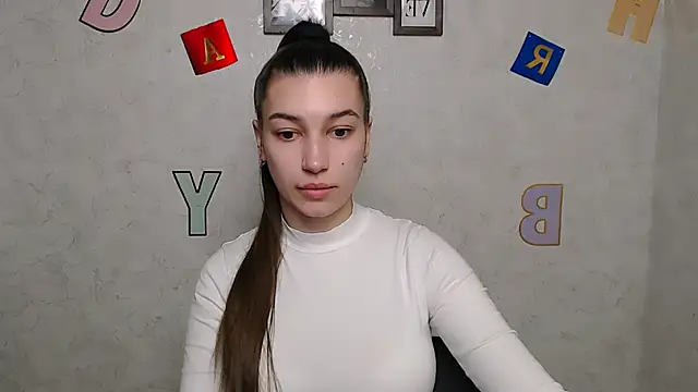 Snapshot of KarolinaRosse_ chatting on March 2025 07:04:02 AM KarolinaRosse  online show from March 2025 07:04:02 AM