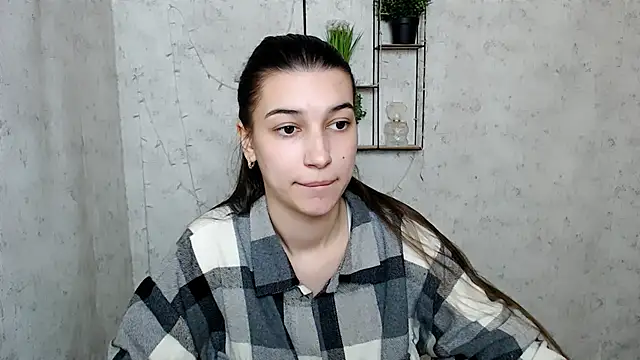 Snapshot of KarolinaRosse_ chatting on March 2025 10:35:02 AM KarolinaRosse  online show from March 2025 10:35:02 AM