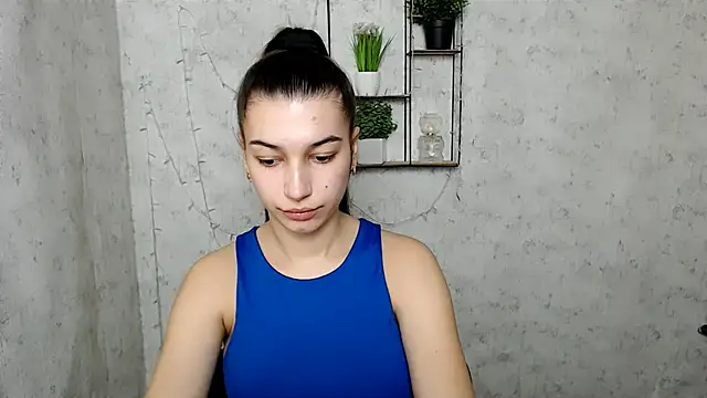 Snapshot of KarolinaRosse_ chatting on March 2025 06:53:01 AM KarolinaRosse  online show from March 2025 06:53:01 AM