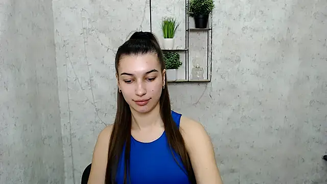 Snapshot of KarolinaRosse_ chatting on March 2025 10:33:01 AM KarolinaRosse  online show from March 2025 10:33:01 AM