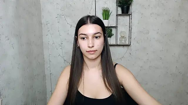 Snapshot of KarolinaRosse_ chatting on March 2025 07:00:02 AM KarolinaRosse  online show from March 2025 07:00:02 AM