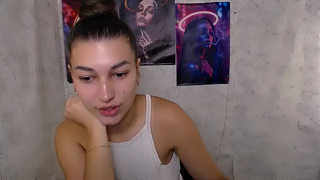 Snapshot of KarolinaRosse_ chatting on September 2025 05:08:01 AM KarolinaRosse  online show from September 2025 05:08:01 AM