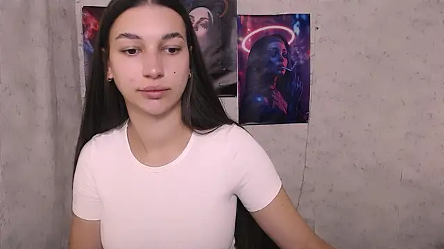 Snapshot of KarolinaRosse_ chatting on September 2025 05:20:01 AM KarolinaRosse  online show from September 2025 05:20:01 AM