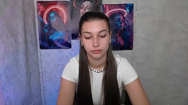 Snapshot of KarolinaRosse_ chatting on September 2025 05:10:02 AM KarolinaRosse  online show from September 2025 05:10:02 AM