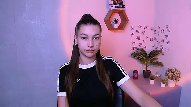 Snapshot of KarolinaRosse_ chatting on September 2025 05:12:01 AM KarolinaRosse  online show from September 2025 05:12:01 AM