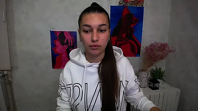 Snapshot of KarolinaRosse_ chatting on October 2025 05:15:02 AM KarolinaRosse  online show from October 2025 05:15:02 AM