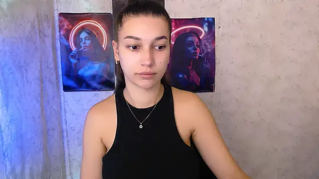 Snapshot of KarolinaRosse_ chatting on October 2025 05:41:02 AM KarolinaRosse  online show from October 2025 05:41:02 AM