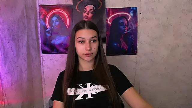 Snapshot of KarolinaRosse_ chatting on October 2025 05:04:02 AM KarolinaRosse  online show from October 2025 05:04:02 AM