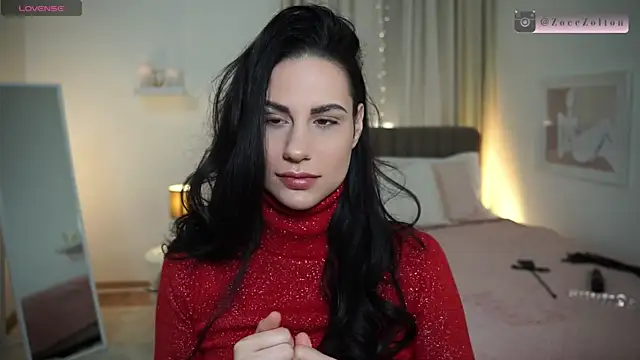 Snapshot of ZoeeZolton chatting on March 2025 12:46:01 PM ZoeeZolton online show from March 2025 12:46:01 PM