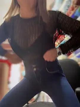 VIOLETA-25  online show from November 2025 03:12:02 PM