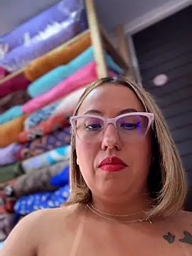 Snapshot of VIOLETA-25_ chatting on June 2026 04:09:02 PM VIOLETA-25 online show from June 2026 04:09:02 PM