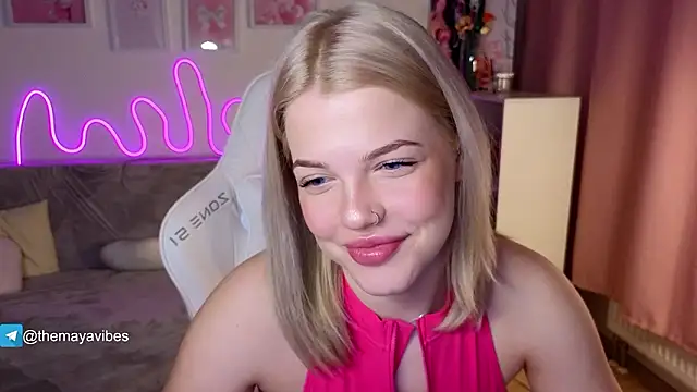 Snapshot of Maya_Rave chatting on February 2026 03:26:01 AM Maya Rave online show from February 2026 03:26:01 AM