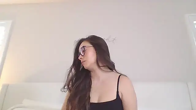 Snapshot of mixedasiangirl chatting on February 2026 07:58:02 PM mixedasiangirl online show from February 2026 07:58:02 PM